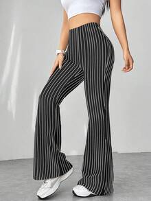 SHEIN Unity Women High Waist Minimalist Houndstooth Flare Leg Pants, Casual For Everyday Wear Fall Cloth For Women - Black and White - View 5