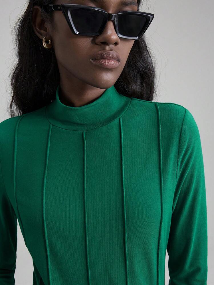 2025 Autumn/Winter New Versatile Top, Suitable For Halloween, Date, Party, Airport, Christmas, Easter, Casual Urban Commute, Business Casual, Wedding Guest, Elegant, Christmas Sweater, Elegant, Green, Knit Fabric, Fitted Silhouette Women Top