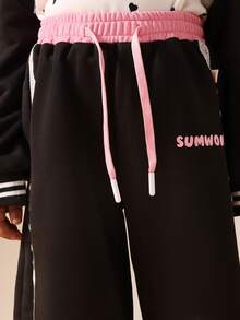 SUMWON Conjunto de sudadera con capucha y pantalones de chándal con estampado de corazón para niñas, ropa casual - Blanco y Negro - Ver 8