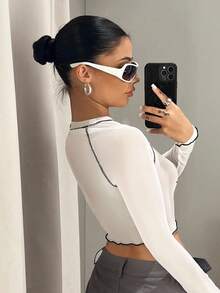 SHEIN ICON 中国龙与字母图案明线缝线生菜边插肩袖白色短款上衣