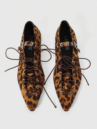 Scarpe Mary Jane da donna con punta chiusa, stile punk goth rock, punta appuntita, cinturini incrociati sexy, scarpe formali da lavoro con tacco piatto