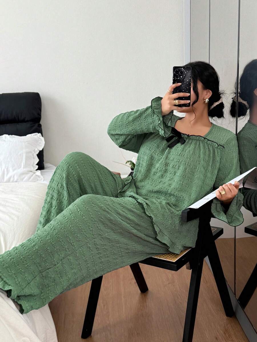 Dream Adore Ensemble pyjama femme casual avec Top à manches longues col rond, volants, nœud papillon et contraste de couleurs, et pantalon. grande taille, vêtements d'hiver - Vert - Voir 1