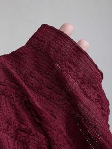 Sweetra Blusa casual de primavera/verano/otoño para mujeres, ideal para viajes y uso diario, con tela texturizada, bajo asimétrico, mangas acampanadas y decoración metálica lateral