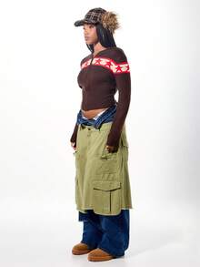 SUMWON WOMEN 连帽拉链针织开衫，星形图案，罗纹腰带，短款剪裁 - 彩色 - 查看 7