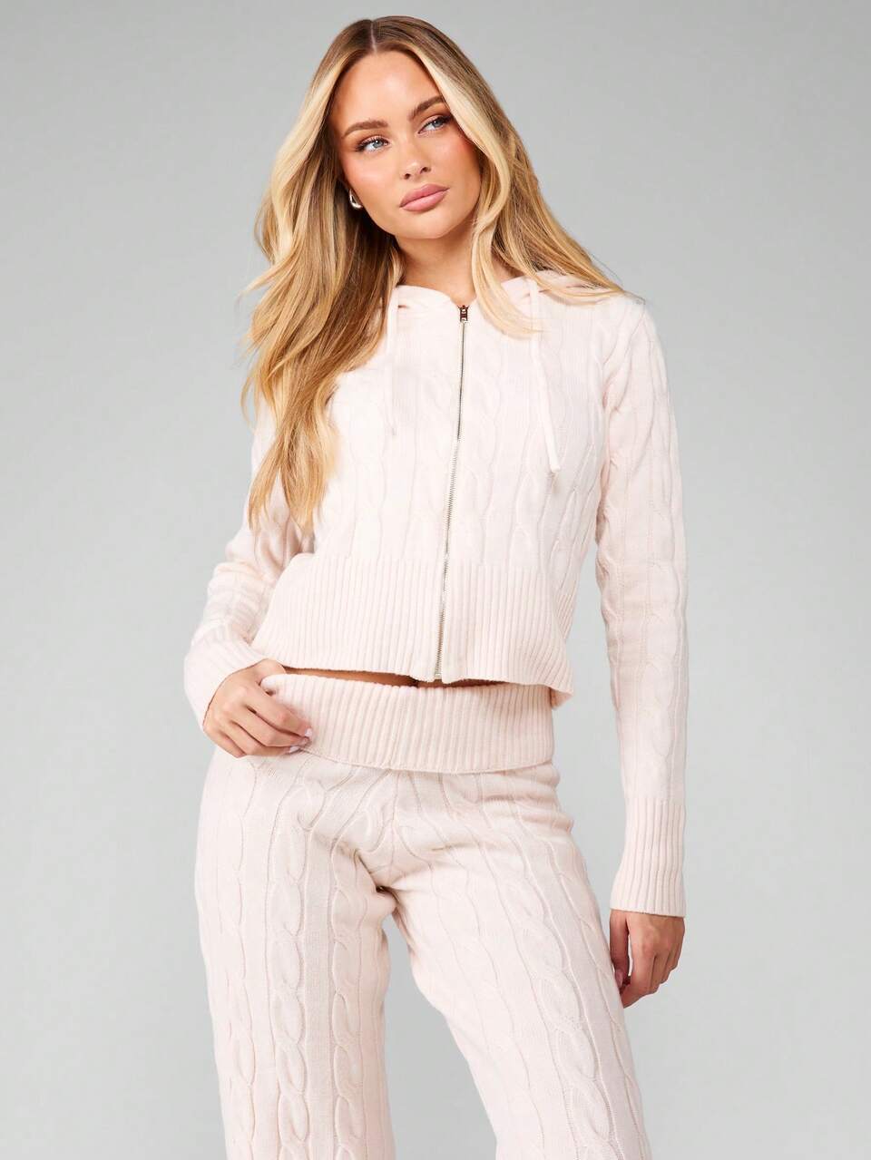 MISSGUIDED Kabel-Strick Kapuzen-Cardigan und weite Hose Co-Ord Set für Damen Winter Loungewear, gestrickter Zweiteiler