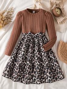 SHEIN 1pc Girls Crew Neck Long Sleeve Ribbed Knit Patchwork Floral Hem Dress, Sweet & Ladylike, Autumn - Brown - View 4