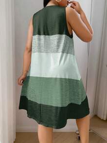 SHEIN Plus Size Colorful Striped Print Casual Nightgown Green Dress Women, Moo Moo Night Dress - Dark Green - View 2