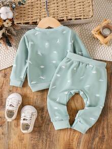 SHEIN Vintaside Kids 幼儿男童恐龙印花圆领长袖运动衫和裤子套装，休闲日常装，秋冬 - 綠色 - 查看 2