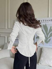 SHEIN EZwear 女式休闲复古风格真刺绣可爱黑色蝴蝶结图案前扣后系腰修身长袖衬衫，百搭秋冬 - 彩色 - 查看 2