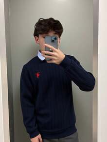 SHEIN 1 st tonårspojke gentleman-stil enfärgad marinblå rund halsad tröja för casual, mångsidig och snygg för affärer, skola, födelsedagsfest, vardagskläder, elegant och minimalistisk design - Marinblå - Visa 1