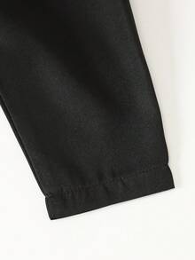 SHEIN Playful Pals Unisex Baby Black Pants, Versatile And Suitable For All Occasions, Can Be Worn In Any Season, With Decorative Buttons In The Front Center For Added Design