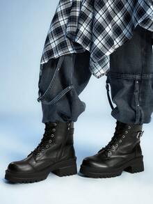 Sugerpunk 女式深色朋克哥特式系带蝙蝠摩托车靴、厚底厚底马靴、软皮踝靴和短靴 - 黑色 - 查看 3