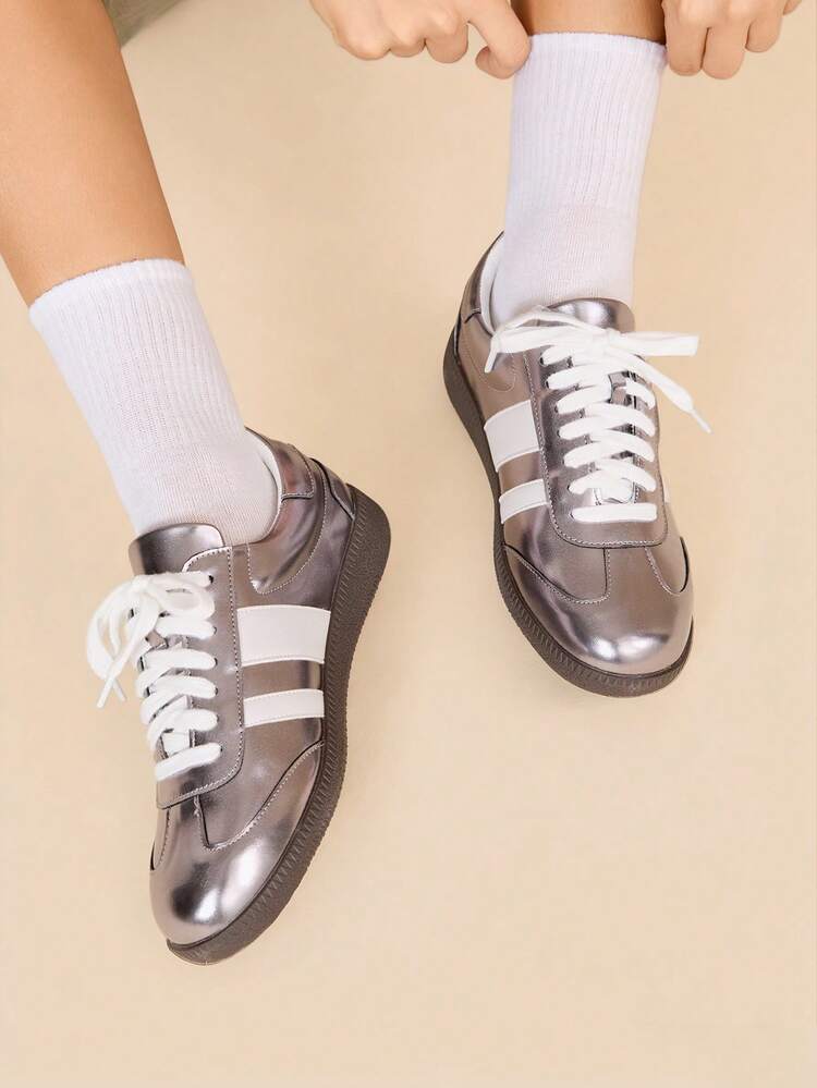 CUCCOO EASI Women's Casual Lace-Up Round Toe Flat Sneakers, Copper-Tone PU Leather, Sporty & Comfortable For Daily Indoor/Outdoor Wear