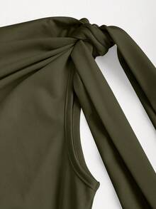 Sweetra 女式斜肩荷叶边性感紧身连衣裙，收腰，修身，法式时尚迷你裙 - 墨綠色 - 查看 3