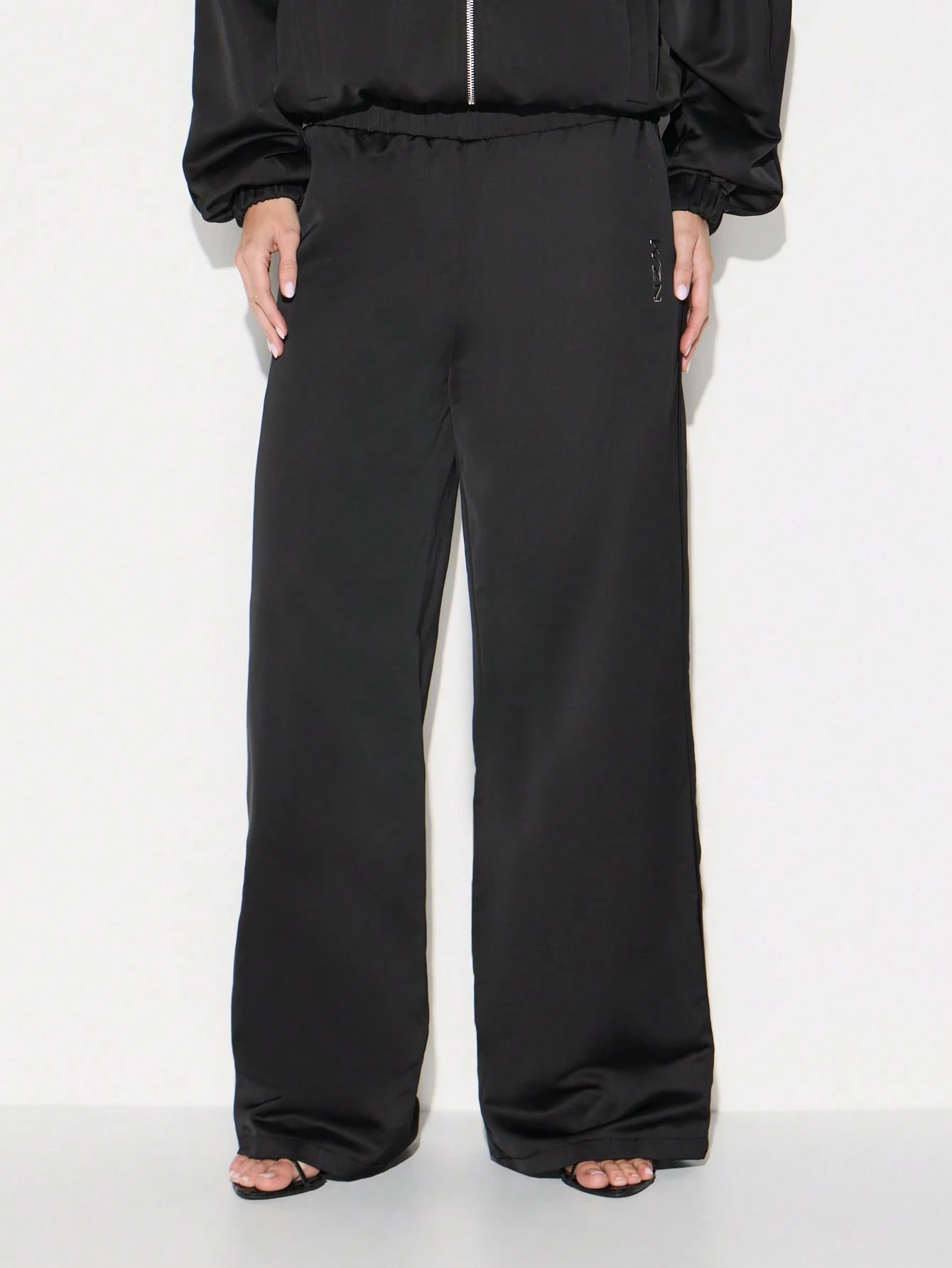 KIZN Pantalon Palazzo à jambes larges en satin