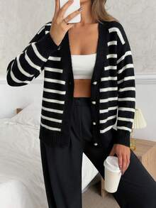 EURMUSE Damen Strickjacke mit Streifenmuster, Haargarn, Knopfleiste, Drop-Shoulder - Weiss - Übersicht 2
