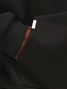 SUMWON Sudadera con capucha de ajuste cuadrado con gráficos de juegos vibrantes y capucha con cordón para uso casual en la calle - Negro - Ver 6