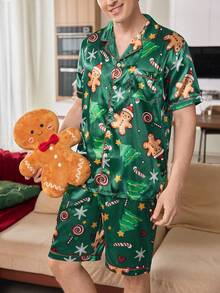 CoupledUp 圣诞节可爱卡通姜饼人图案缎面开衫男士睡衣套装 - 彩色 - 查看 7