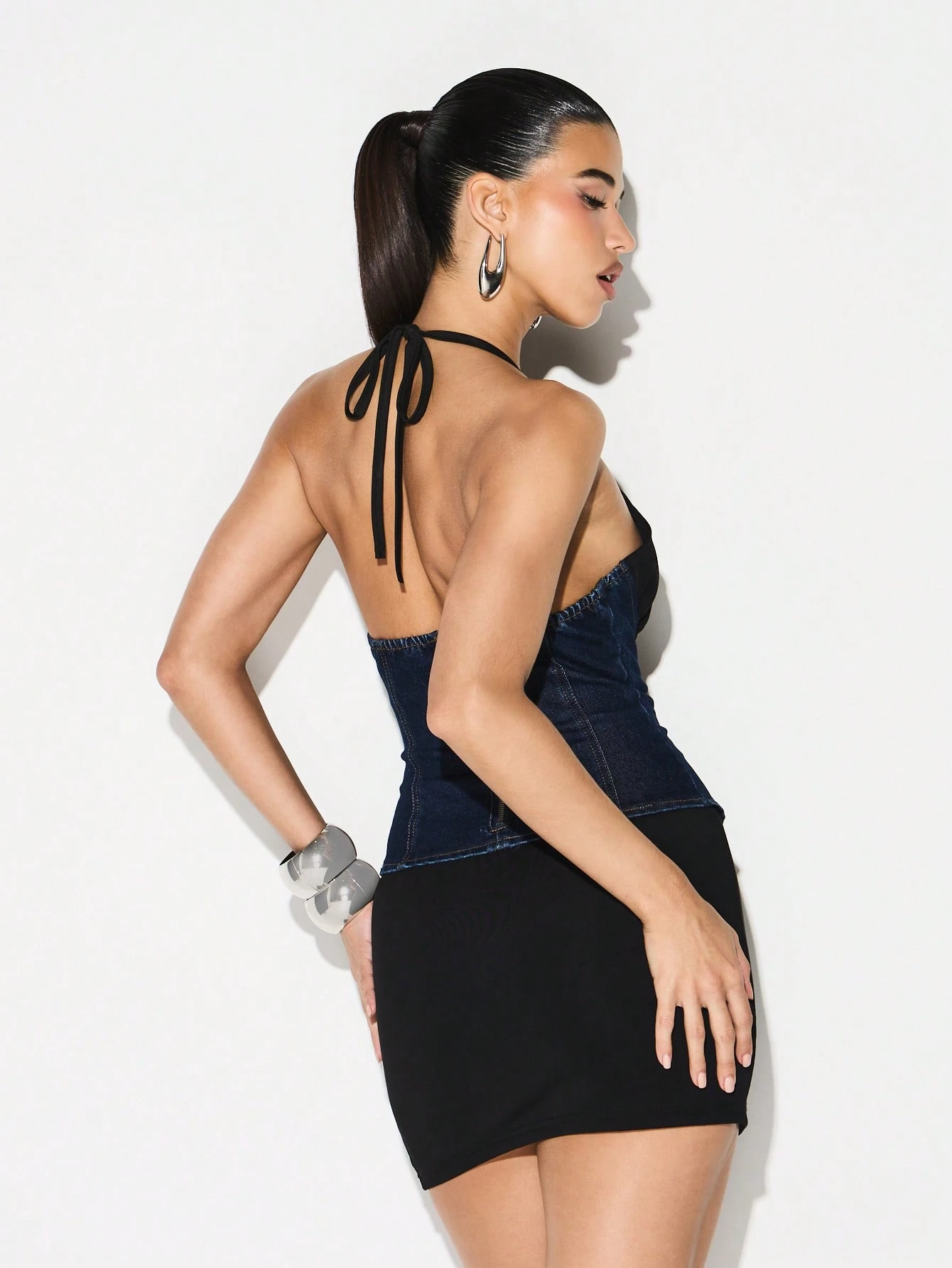 KIZN Vestido curto Denim com corpete e alças finas