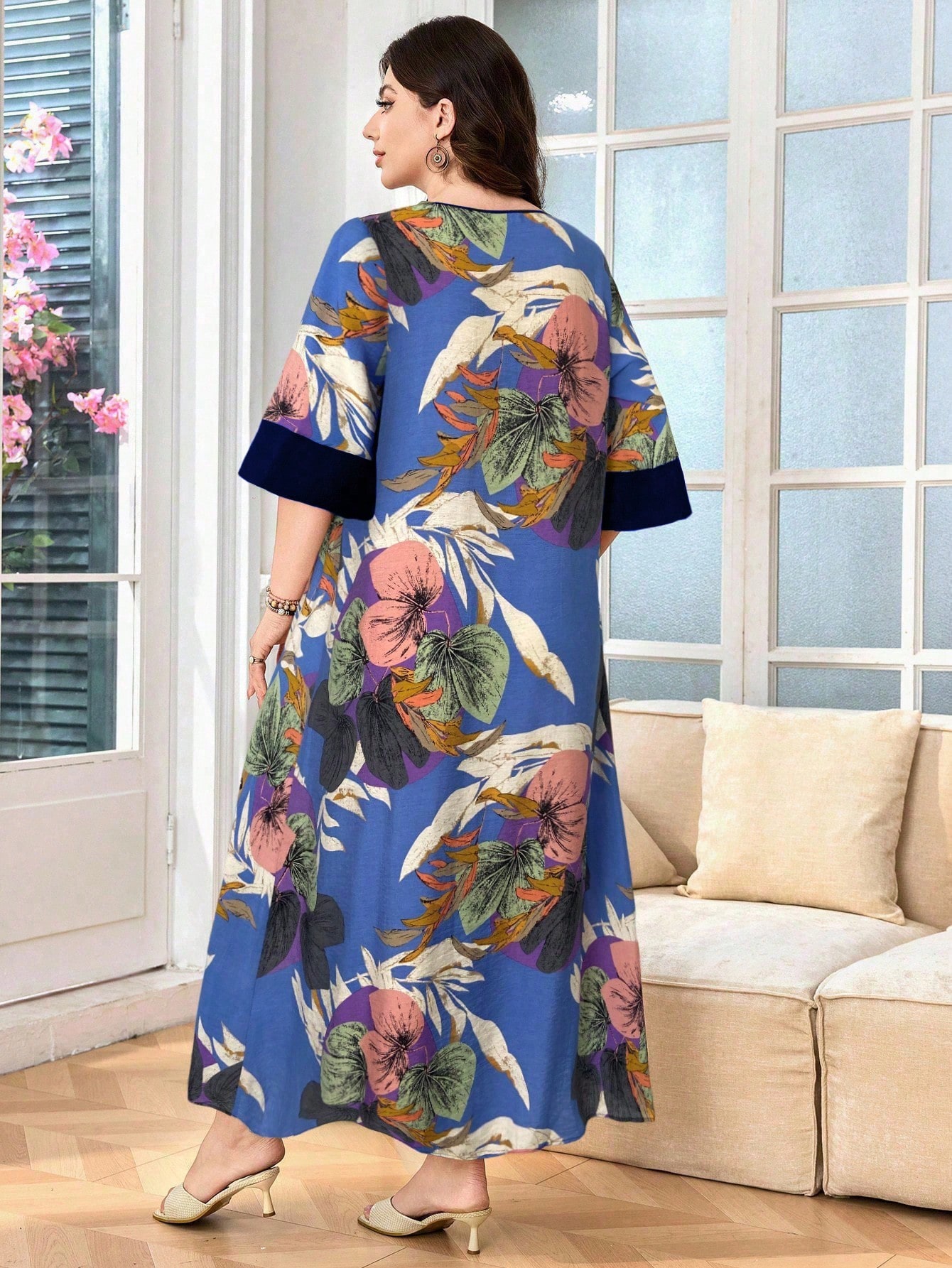 SHEIN Lacomfia فستان نسائي فضفاض وكاجوال بطراز عرب...