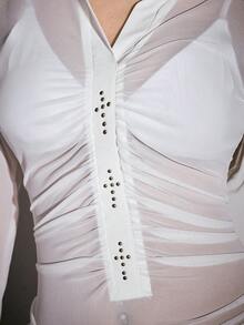 ROMWE Avant Y2K Subculture 交叉网眼透明女式衬衫 - 白色 - 查看 4