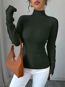 Selianne Top de punto minimalista con cuello alto, mangas raglán y costillas para mujer - Verde militar - Ver 6
