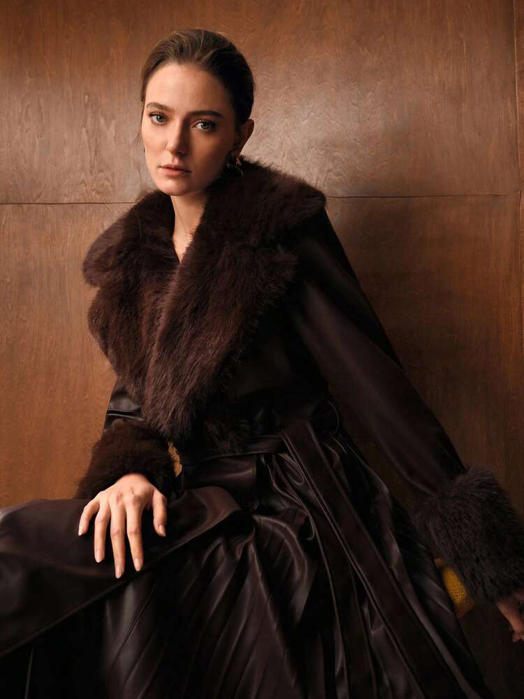 Women's Elegant Long Coat With Fur Collar, Pleated Patchwork And Tie Belt, Autumn/Winter