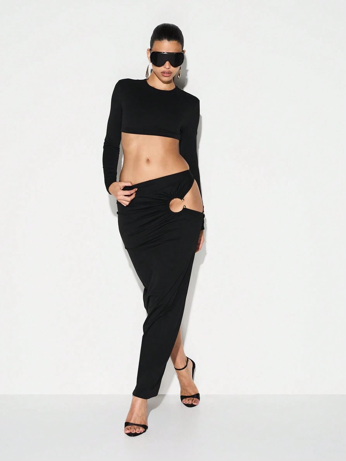 KIZN Long Sleeve Crop Top With Cut Out Back
