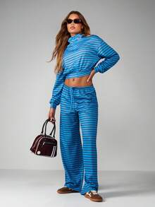 MISSGUIDED Pantalon de survêtement confortable pour femmes avec rayures horizontales, taille avec cordon de serrage et design jambes larges - Bleu azur - Voir 3