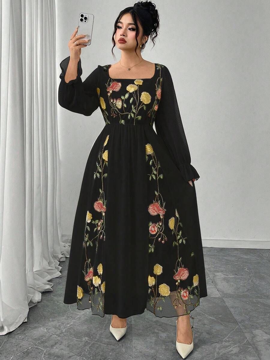 Modelyn 优雅花卉刺绣拼布加大码女式圆领长袖连衣裙 - 彩色 - 查看 1