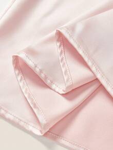 Muvela Vestido de satén mini con acabado brillante en estilo socialité para citas nocturnas, vestido para invitadas de boda, vestido de cumpleaños para mujer