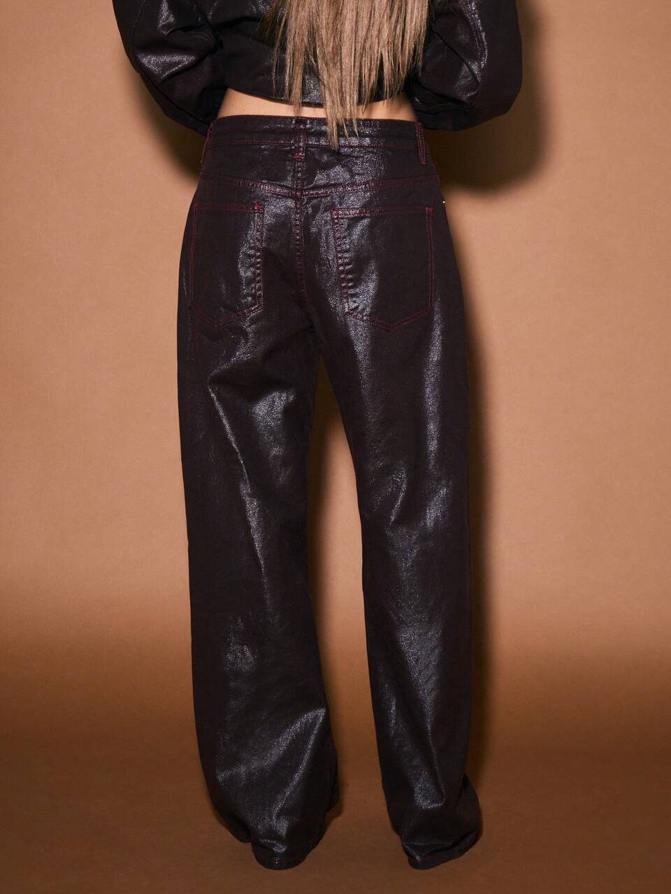 Jeans palazzo à jambes larges haute taille avec finition métallique pour femmes, pour les soirées d'automne et d'hiver