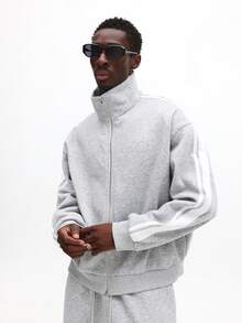 SUMWON 常规款男士全拉链运动夹克和配套直筒运动裤套装，带侧边带细节 - 灰色 - 查看 3