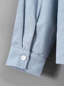 SHEIN Explorewe 3pcs Boys Autumn/Winter Outfit: White T-Shirt, Light Blue Shacket With Button Collar Design, Matching Cargo Pants With Cuffed Hem. Classic And Energetic Basic Outfit Suitable For School, Casual Outings And More.