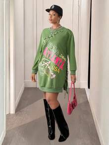 Slaydiva 2025 Autumn/Winter New Plus Size Street Style & Casual & Daily Wear & Music Festival & Party English Graphic Print Single Side Slit Tie-Up Long Sleeve Hoodie Sweatshirt For Plus Size Women,Christmas