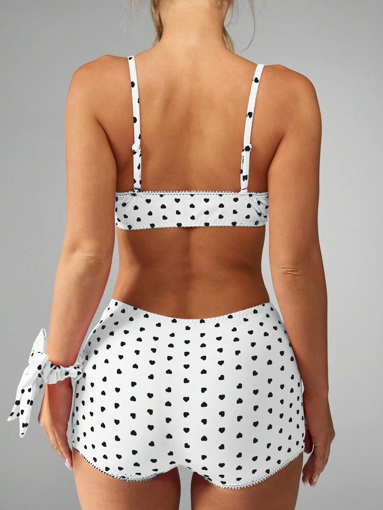 MISSGUIDED Heart Print Wireless Pull On Bra And Boy Short Set Intimates Sleepwear Lingerie Comfortable Everyday Underwear