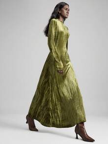 Ontre 2026 Women's Olive Green Pleated Velvet Long Sleeve Dress,Autumn Elegant Dining Outfit,Stand Collar Cinched Waist Flared Hem High-End Business Attire - Dark Green - View 5