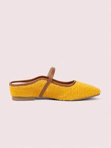 CUCCOO DOLLMOD Sepatu Flat Wanita Model Mule yang Manis, Imut, Berongga, dan Halus dengan Hiasan Pita. - Kuning - View 9