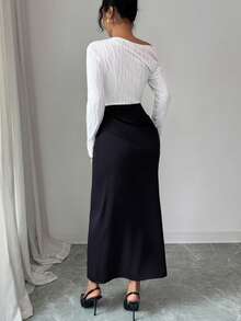 Modelyn French Elegant Oblique Shoulder Black & White Patchwork Decorative Button Women Dress - Black and White - View 2