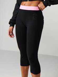 Missguided x Playboy Leggings capri taille haute avec motif gaufré et taille-bande contrastante rose - Multicolore - Voir 5