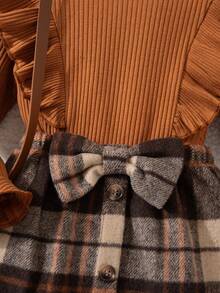 SHEIN Babygirl Cute Casual Collegiate Style Knit Ruffle Trim Long Sleeve Top & Plaid Mini Skirt Set 2pcs Set Toddler Girls Fall Girls Clothes Baby Thanksgiving Dress Brown Toddler Outfit Girl Baby Fall Dress - Brown - View 6