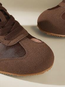 CUCCOO EASI Giày thể thao đế bằng thiết kế vá mũi tròn cho nữ, giày thể thao da PU màu xám nhạt thoải mái, phù hợp để mang trong nhà và ngoài trời hàng ngày - màu nâu - Xem 3