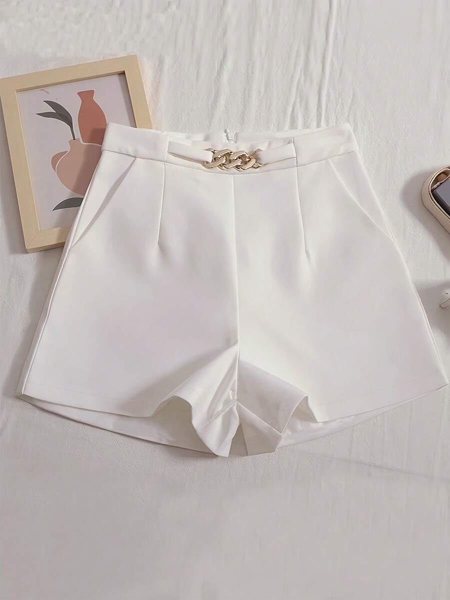 INAWLY 休闲优雅链条拉链装饰短裤 - 白色 - 查看 1