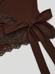 Sweetra 女式V领交叉蕾丝边T恤上衣，初秋 - 棕色 - 查看 3