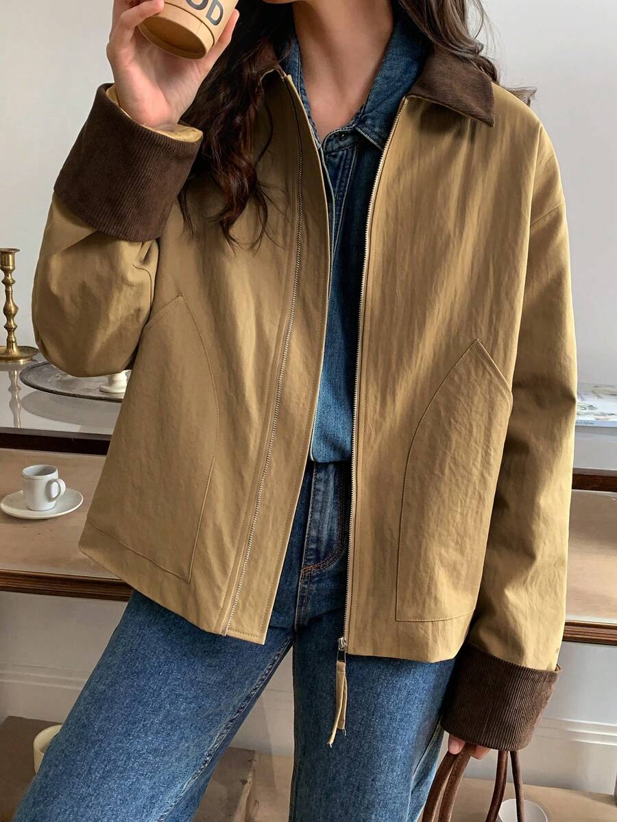 Elyressa 撞色领落肩拉链夹克 - 卡其色 - 查看 1