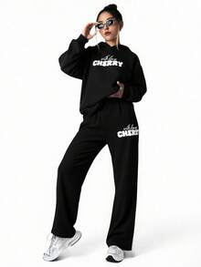 SHEIN Explorewe 2pcs/Set Teen Girls Casual Sports, Cherry & Letter Print Hoodie Sweatshirt + Loose Fit Thermal Lined Hoodie & Long Sweatpants Set Fall Winter - Black - View 1