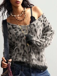 Bohemela 波西米亚风秋冬外套，女士复古红色豹纹不对称肩部宽松针织套头衫V领毛绒毛衣，西部乡村风格音乐会度假装，适合度假、日常穿着、返校季、圣诞节、新年等场合。 - 杏色 - 查看 1