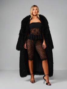 MISSGUIDED Lace Bandeau Top With Mesh Panels And Peplum Detail For Evening Party Occasions - Black - View 3