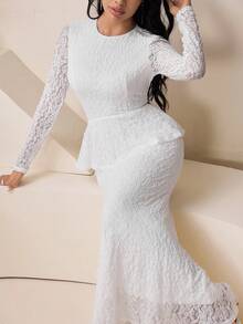 Modelyn Elegant Lace Ruffle Hem Women's Arabic Style Dress - White - View 2