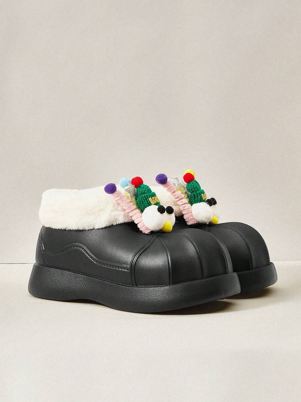Warm Cute Thick Bottom Boots, Super Light Weight Padded Shoes For Women, Oversized For Christmas And New Year Holiday Vibe Fall And Winter
